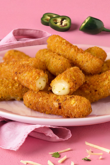 Spicy Mozzarella Sticks 35286