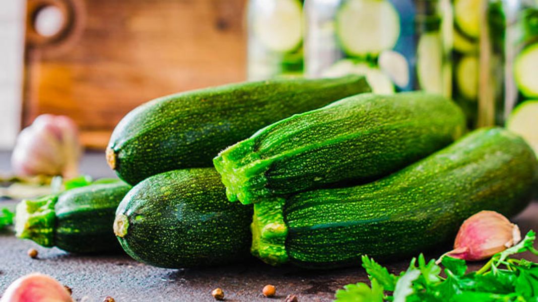 Zucchini einlegen