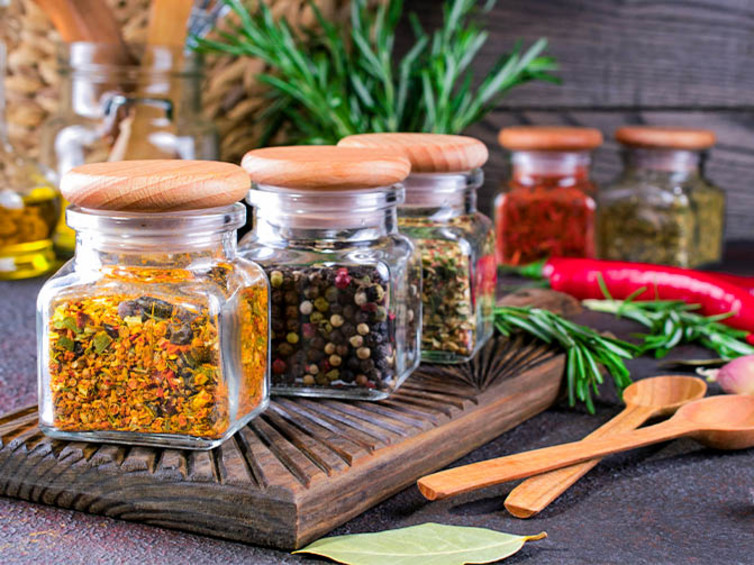Gewürze aufbewahren