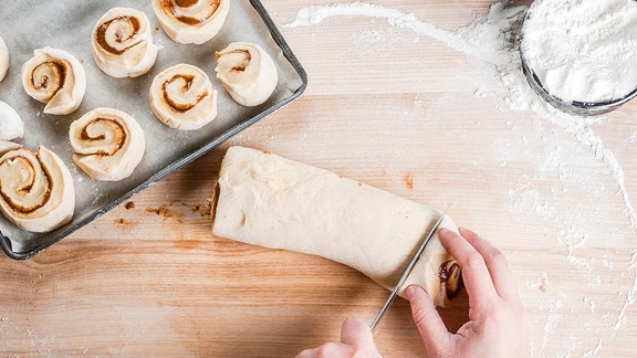 Franzbrötchen backen