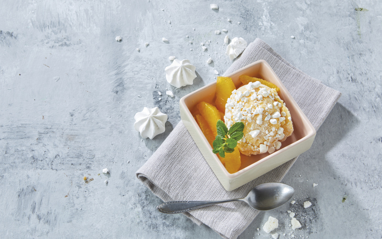 Orangen-Baiser Becher