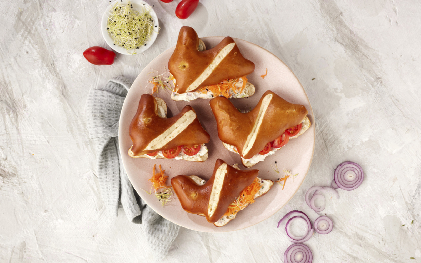 Frischkäse-Kräutercreme mit Laugenhäschen