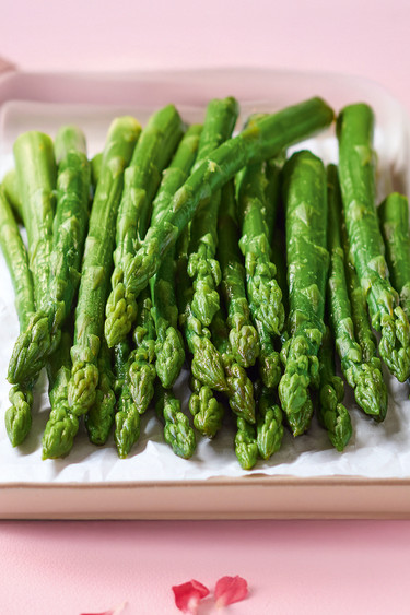 45021 Grüner Spargel