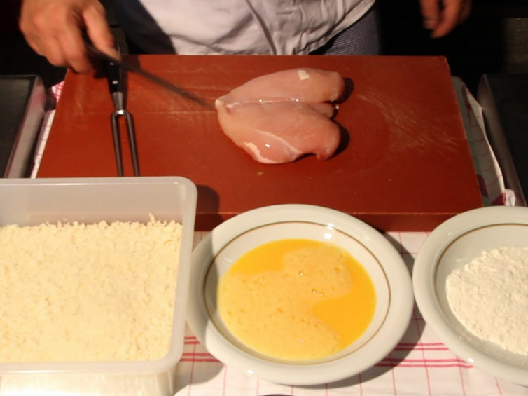 Panieren - so geht es richtig (Einfach kochen)