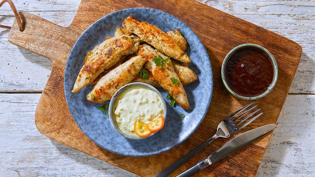 Hähnchen-Filets mit zweierlei Dips