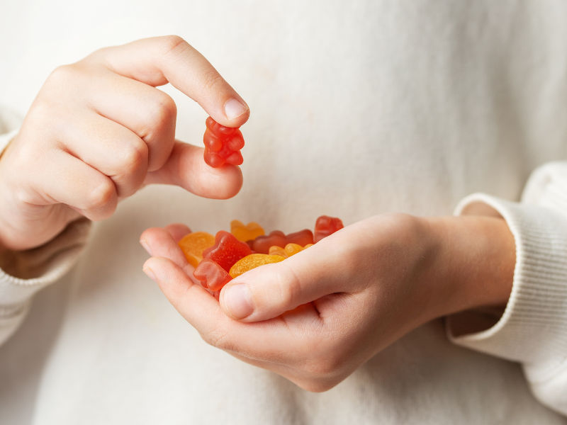 ©shutterstock_2398555597 Gummibärchen